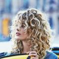 Hairstyles with curls for long and medium hair Options for curls for medium hair